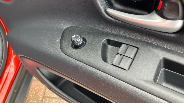 Toyota Aygo X 1.0 VVT-i Edge 5dr Petrol Hatchback